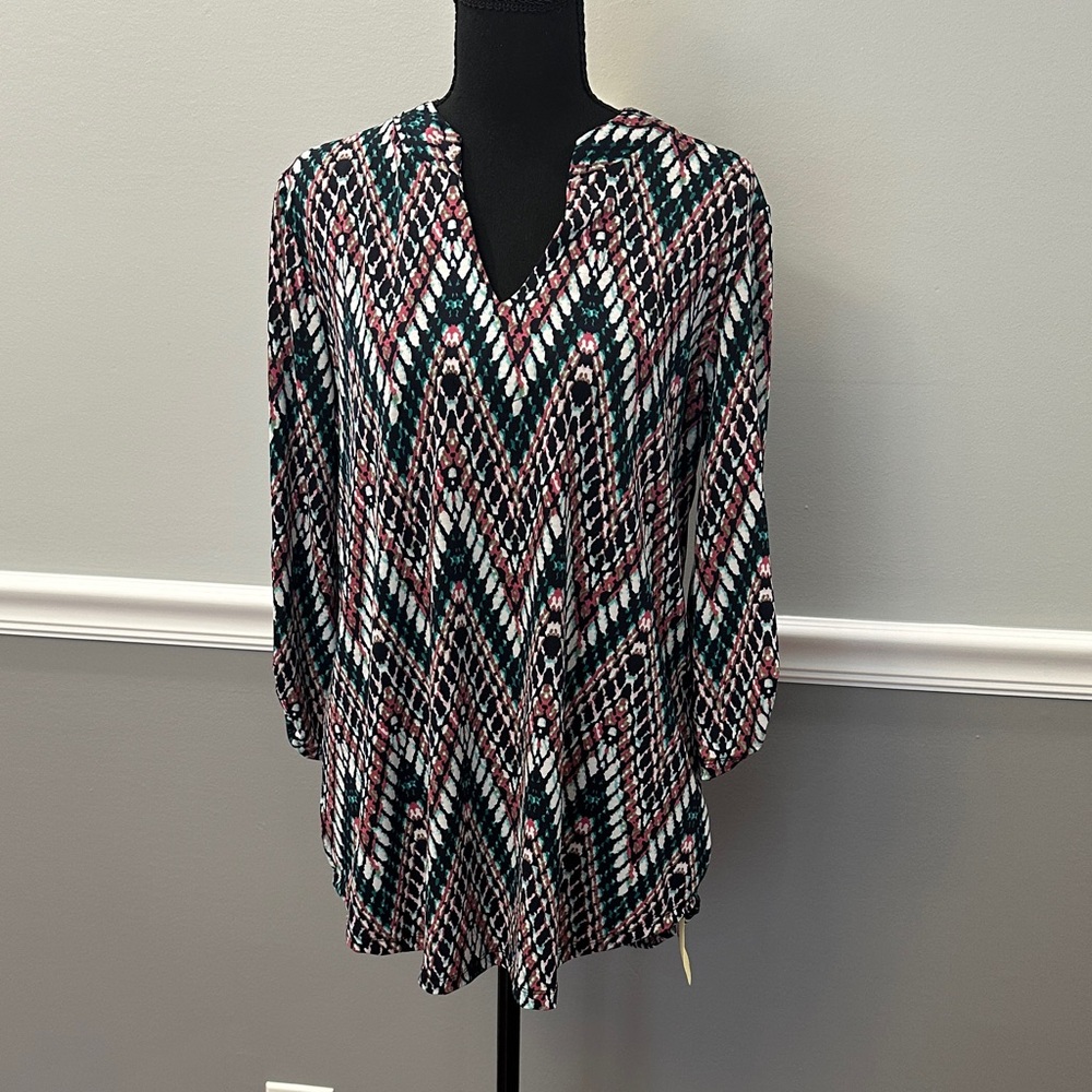 White Birch Women's Geometric Blouse - Black, White, Pink